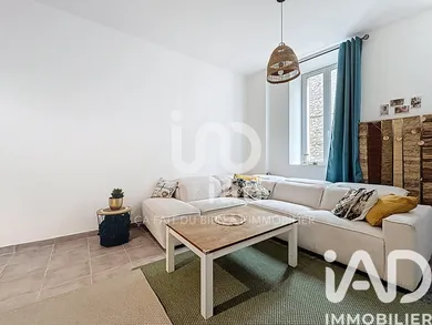 Apartment in Maincy (77950)