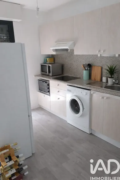 Apartment in Tours (37200)