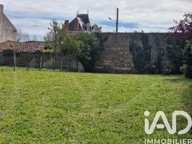 Terrain à bâtir à Loretz-d'Argenton (79290)