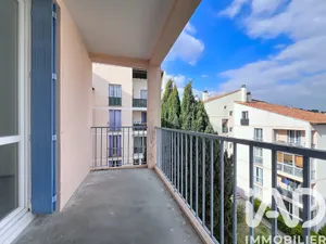 Apartment in Manosque (04100)