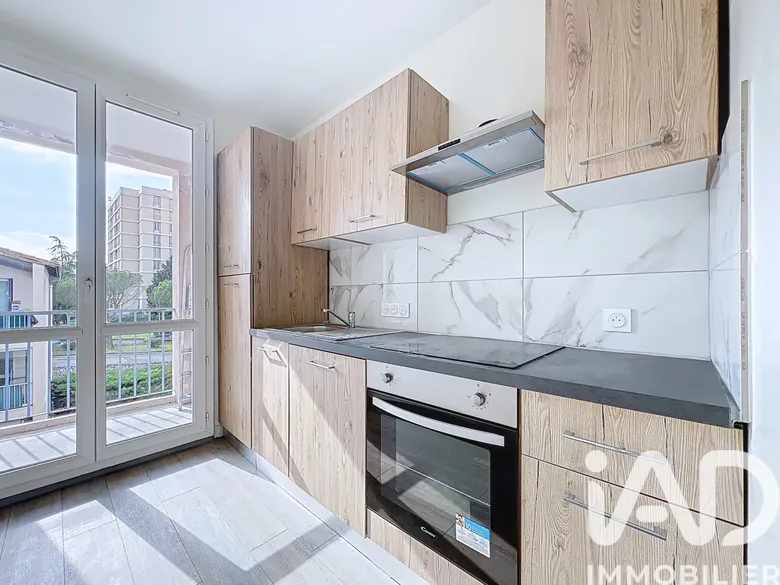 Appartement 4 pièces 75 m² · à Manosque · 75 m² · 124 000 €