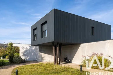 Architectural house in Neugartheim-Ittlenheim (67370)