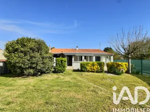 House in Saint-Laurent-de-la-Prée (17450)