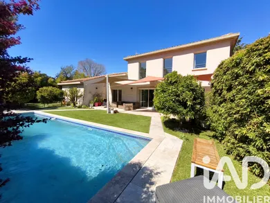 Maison à Sanary-sur-Mer (83110)