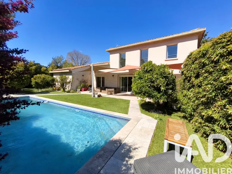 Maison 7 pièces 197 m² · à Sanary-sur-Mer · 197,5 m² · 1 590 000 €