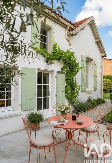 Maison de campagne à La Ronde (17170)