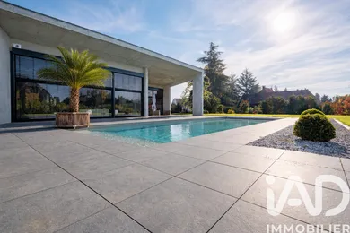 Architectural house in Neugartheim-Ittlenheim (67370)