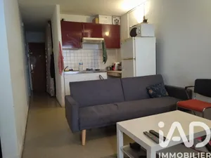 Apartment in Grigny (91350)