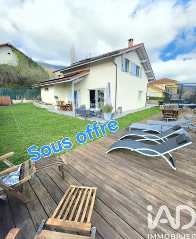 Maison traditionnelle à Farges (01550)
