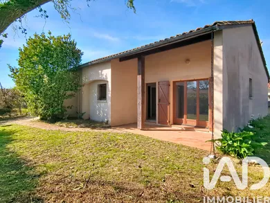 Traditional house in Biscarrosse (40600)