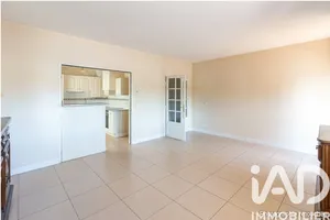 Apartment in Cestas (33610)