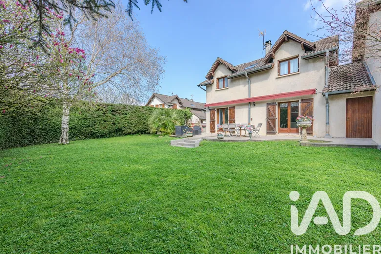 Maison 4 pièces 102 m² · à Saint-Égrève · 102 m² · 419 000 €