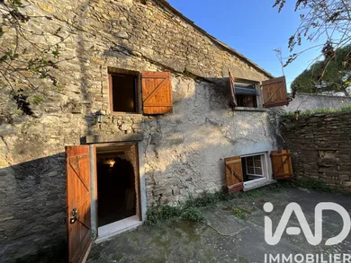 Maison de village à Saint-Étienne-de-l'Olm (30360)