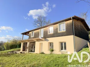 Maison à Charmes (52360)