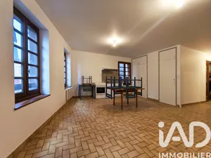 Apartment in Espalion (12500)