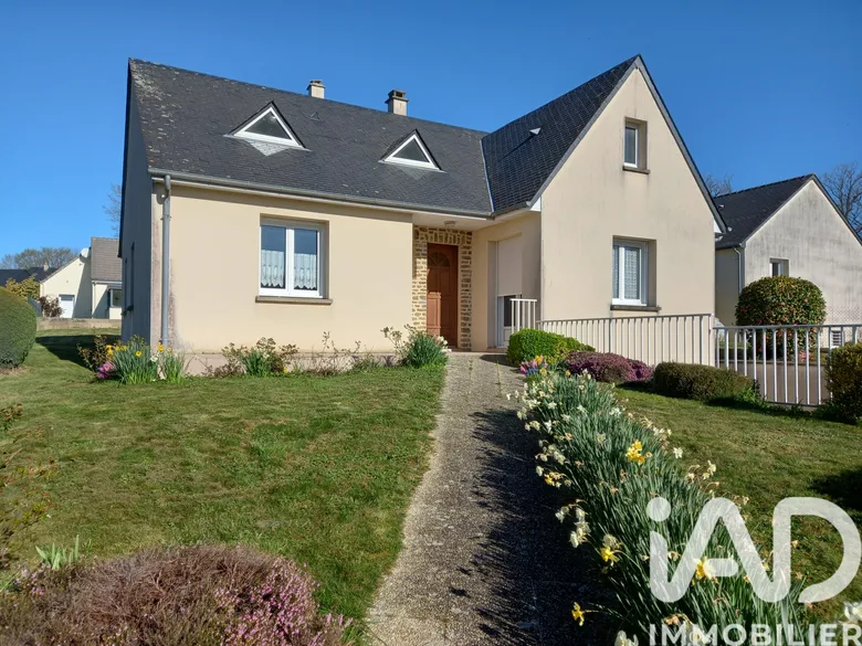 Maison 5 pièces 93 m² · à Villaines-la-Juhel · 93 m² · 130 000 €