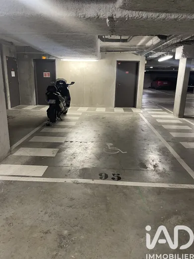 Parking in Cergy (95800)