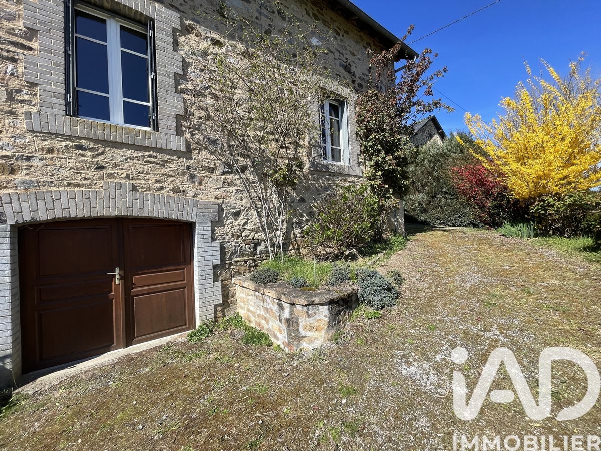 maison à Châteauneuf-la-Forêt