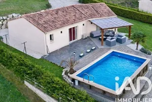 Maison de campagne à Touvre (16600)