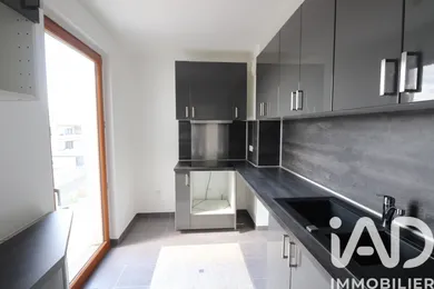Apartment in MONTEVRAIN (77144)