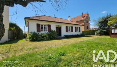 Detached house in Saint-Amand-Montrond (18200)