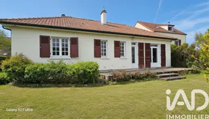 Detached house in Saint-Amand-Montrond (18200)