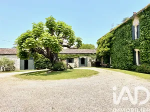 Maison de campagne à Port-Sainte-Foy-et-Ponchapt (33220)