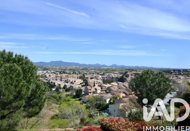 Maison 4 pièces 80 m² · à Roquebrune-sur-Argens · 80 m² · 320 000 €