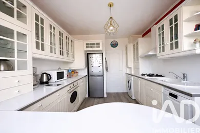 Appartement à Fontenay-le-Fleury (78330)