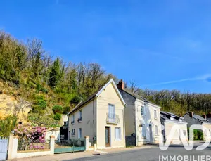 Village house in Villaines-les-Rochers (37190)