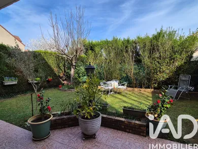 Maison de ville à Saint-Pierre-du-Perray (91280)