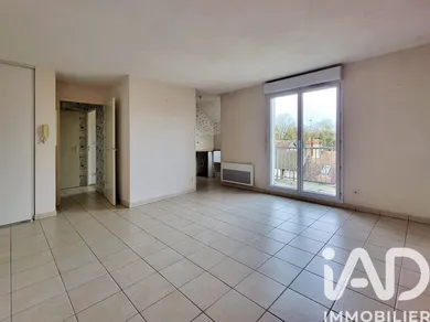 Apartment in La Ferté-Gaucher (77320)