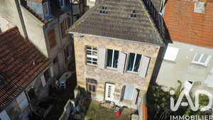 Immeuble à Moulins (03000)