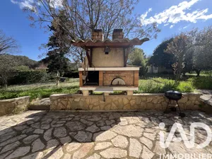 Traditional house in Sabran (30200)