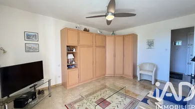 Apartment in Sanary-sur-Mer (83110)