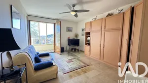 Apartment in Sanary-sur-Mer (83110)