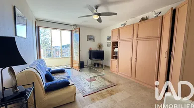 Apartment in Sanary-sur-Mer (83110)