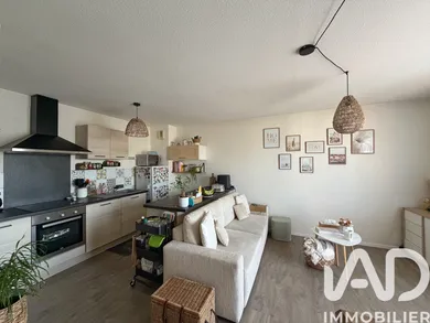 Apartment in Poitiers (86000)