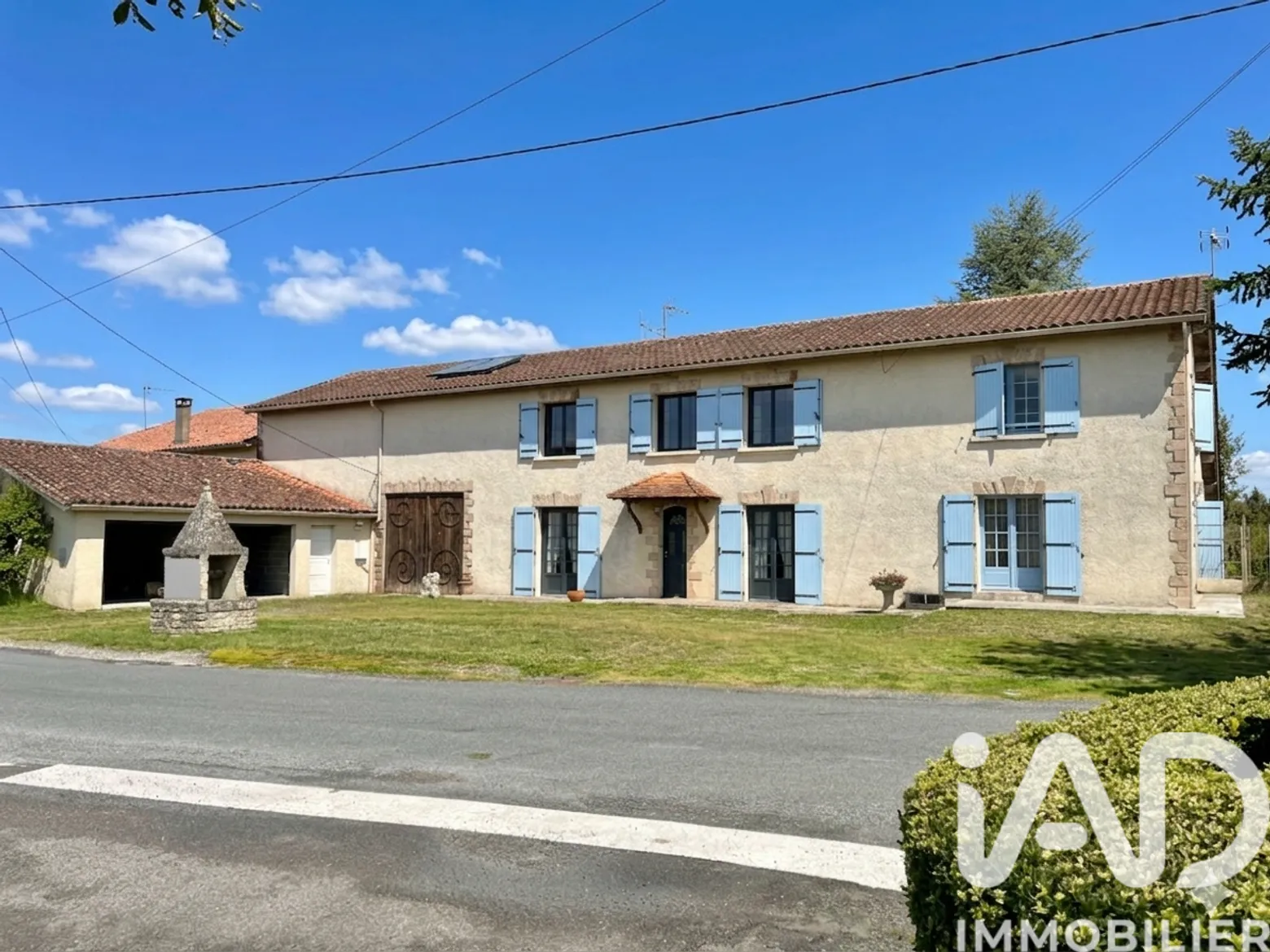 Vente maison à Deviat (16190) : maison de campagne 10 pièces 268 m² — 6
