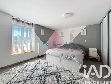 Townhouse in Villecresnes (94440)