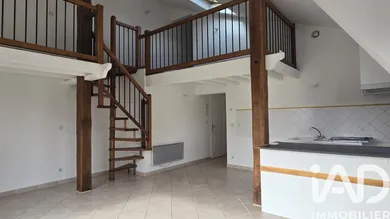 Duplex in Vernon (27200)