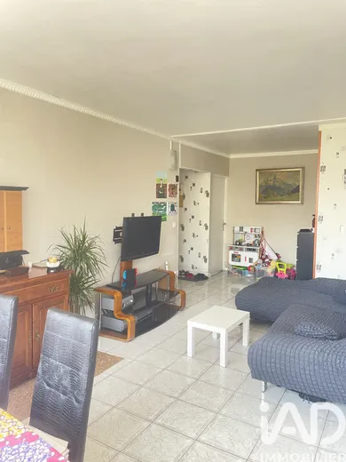 Apartment in Orly (94310)