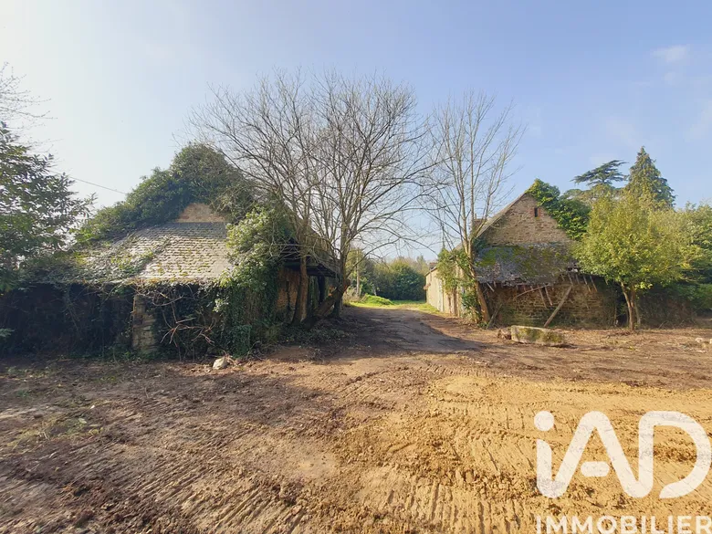 Maison 4 pièces 84 m² · à Bazouges-la-Pérouse · 84 m² · 127 000 €