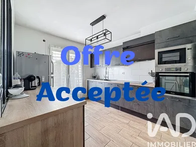 House in Périgny (94520)