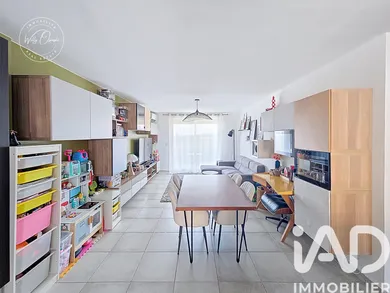 Apartment in Toulon (83000)