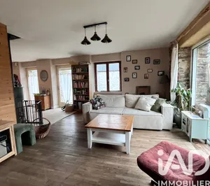 Village house in Lassy (35580)