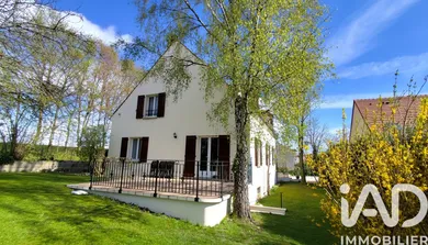 Maison à Écouen (95440)