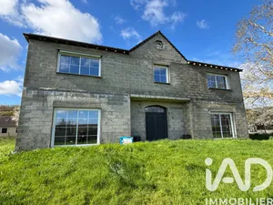 House in Saint-Lubin-des-Joncherets (28350)