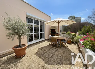 Apartment in Noisiel (77186)