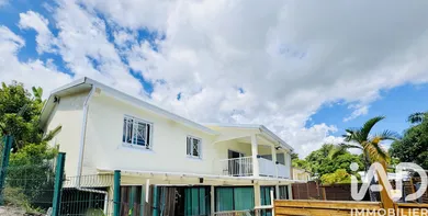 House in La Possession (97419)